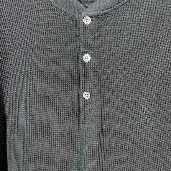 Theory shirt men's Medium thermal waffle henley black cotton